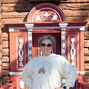 Meet your Posher, Lynette